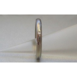 Кольцо из титана с бриллиантом