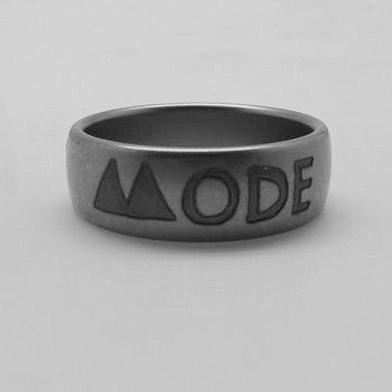 Кольцо "Depeche Mode" (индивидуальный заказ, глубокая гравировка)